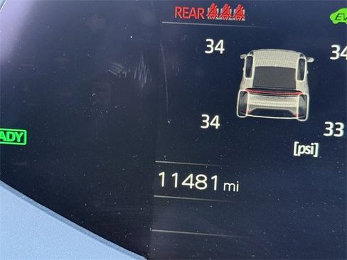 Used 2024 Toyota Prius Limited image 15