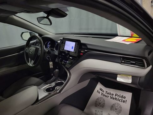 Used 2023 Toyota Camry LE image 27