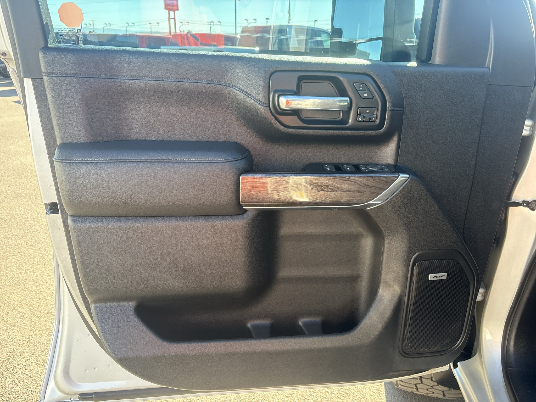 Used 2020 Chevrolet Silverado 2500 LTZ w/ LTZ Plus Package AWD/4WD image 14