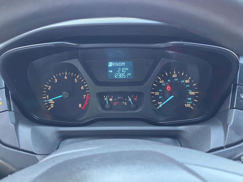 Used 2018 Ford Transit 350 XL image 18