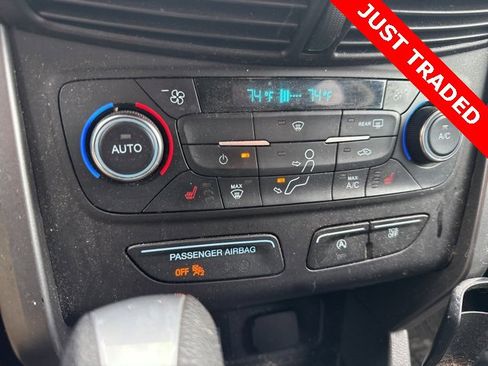 Used 2017 Ford Escape SE w/ SE Cold Weather Package image 9