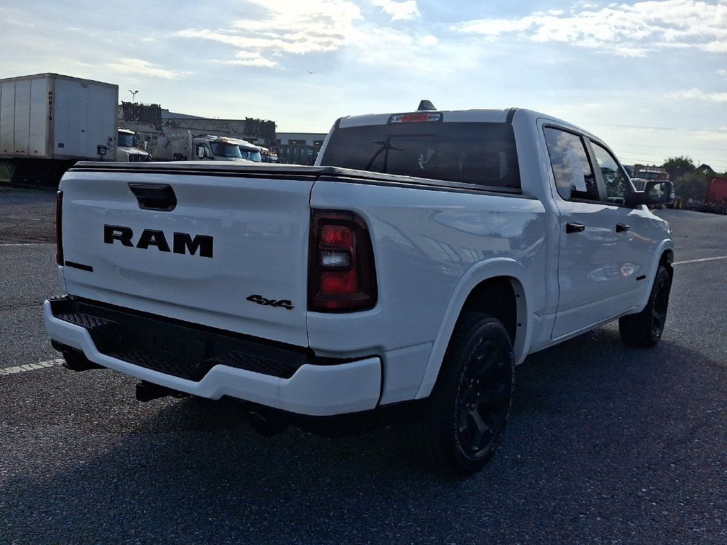 Used 2025 RAM 1500 Big Horn AWD/4WD image 4