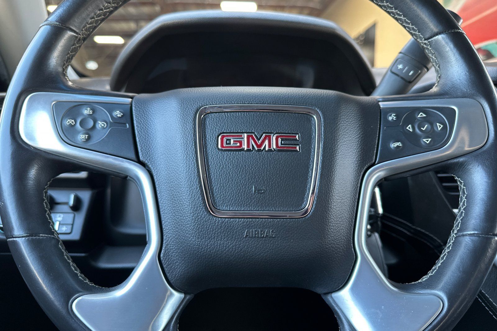 Used 2018 GMC Yukon XL SLE w/ SLE Value Package AWD/4WD image 35