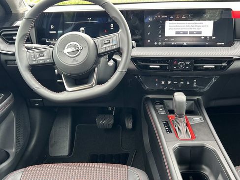 New 2026 Nissan Kicks SR w/ Interior Electronics Package FWD image 22
