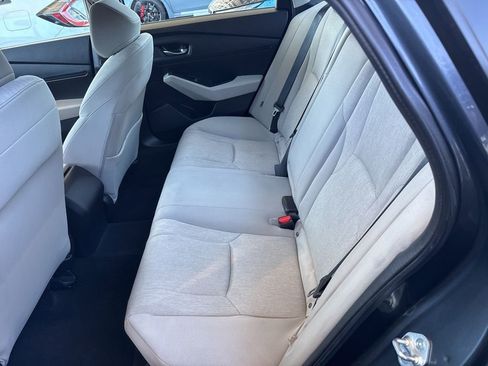 Used 2023 Honda Accord EX image 10