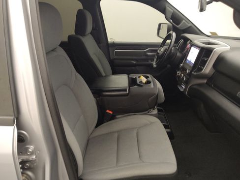 Used 2022 RAM 1500 Big Horn AWD/4WD image 21