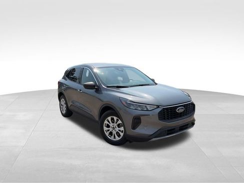 Used 2024 Ford Escape Active FWD image 8