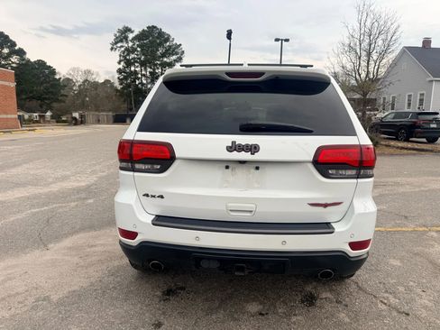 Used 2019 Jeep Grand Cherokee Trailhawk image 7