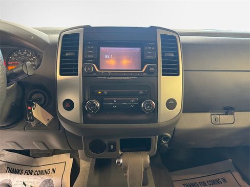 Used 2015 Nissan Frontier SV image 22