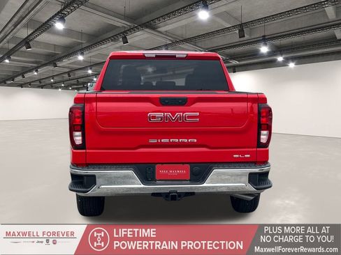 Used 2024 GMC Sierra 1500 SLE image 15