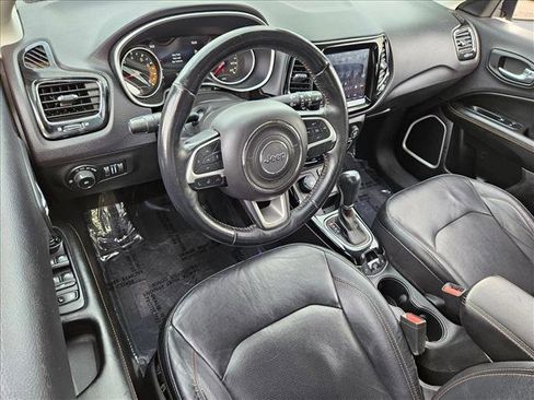 Used 2018 Jeep Compass Limited w/ Navigation Group image 10