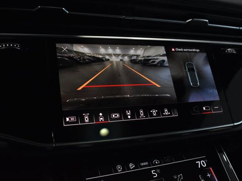 Used 2021 Audi Q7 2.0T Premium Plus w/ Premium Plus Package image 17