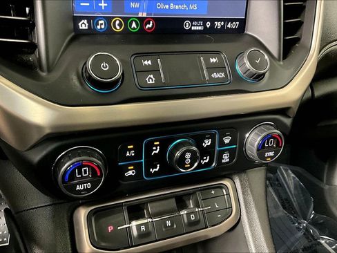 Used 2021 GMC Acadia Denali w/ Denali Ultimate Package image 33