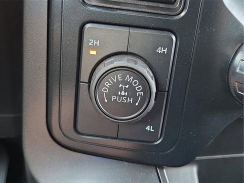 New 2025 Ford F150 XLT w/ Equipment Group 302A MID image 15