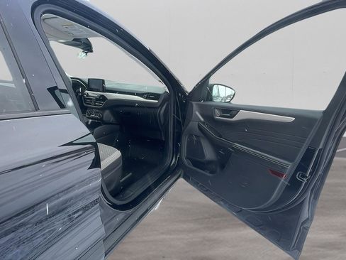 Used 2022 Ford Escape SE w/ Convenience Package image 17