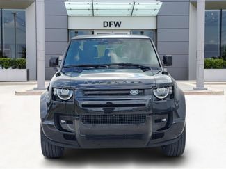 New 2026 Land Rover Defender 90 V8 video 2