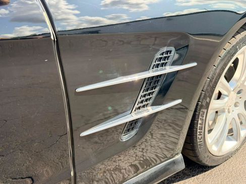 Used 2014 Mercedes-Benz SL 550 image 10