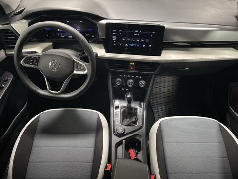 New 2025 Volkswagen Taos S image 17
