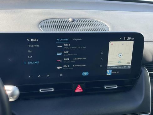 Certified 2025 Hyundai Ioniq 5 SE image 10