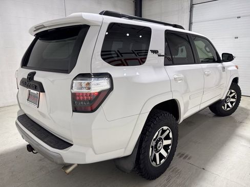 Used 2020 Toyota 4Runner TRD Off-Road Premium w/ Moonroof Package image 4