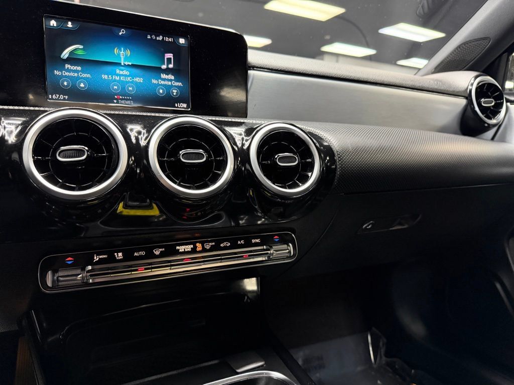 Used 2019 Mercedes-Benz A 220 image 25