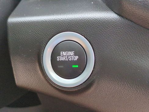 Used 2021 GMC Terrain SLT image 26