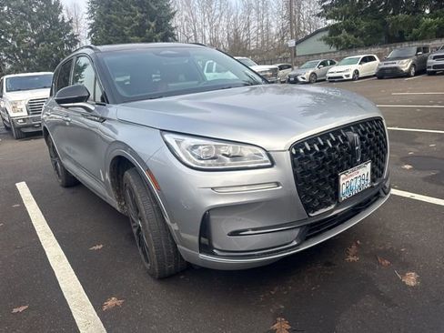 Used 2024 Lincoln Corsair Reserve w/ Equipment Group 201A image 2