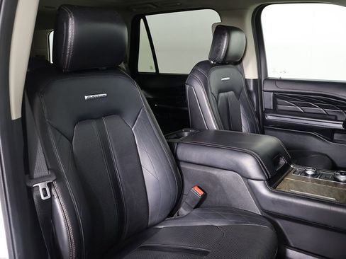 Used 2020 Ford Expedition Platinum AWD/4WD image 31