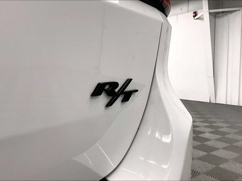Used 2019 Dodge Durango R/T w/ Blacktop Package AWD/4WD image 9