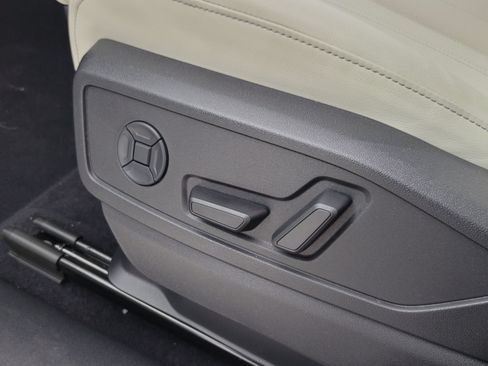 New 2026 Audi Q5 Prestige AWD/4WD image 17