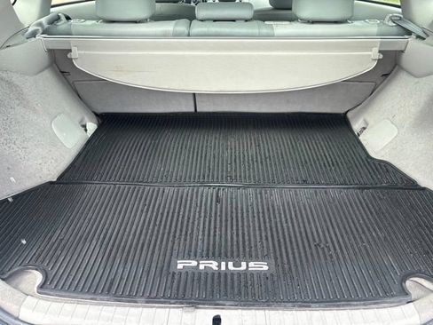 Used 2013 Toyota Prius Four FWD image 25