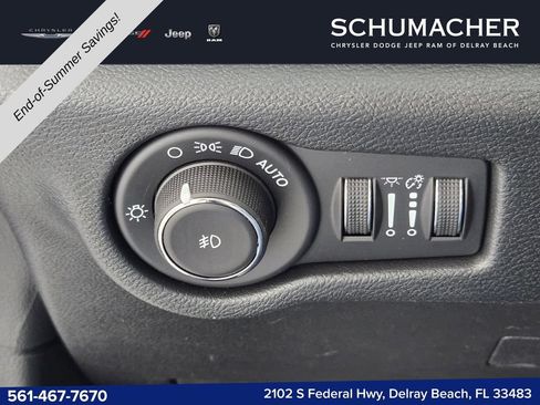 New 2026 Chrysler Pacifica Select w/ S Appearance Package FWD image 18