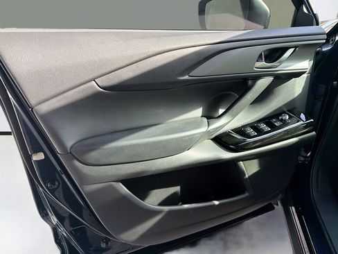 Used 2023 MAZDA CX-9 Touring image 24