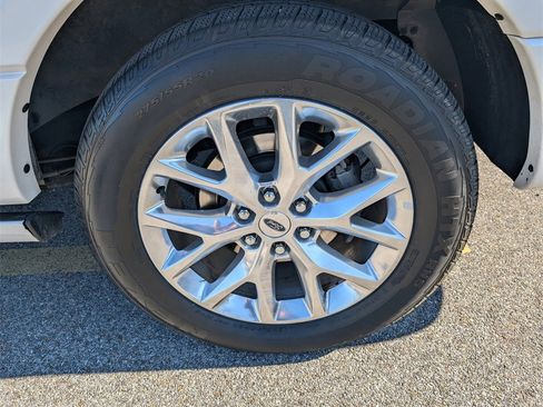 Used 2017 Ford Expedition EL Limited w/ Equipment Group 301A image 32