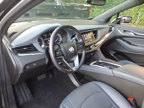 Certified 2024 Buick Enclave Essence w/ Experience Buick Package FWD image 9