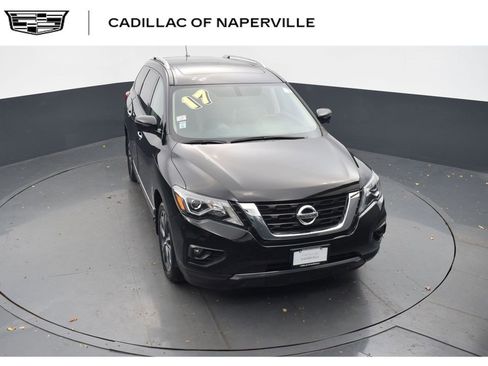 Used 2017 Nissan Pathfinder Platinum w/ Cargo Package image 1