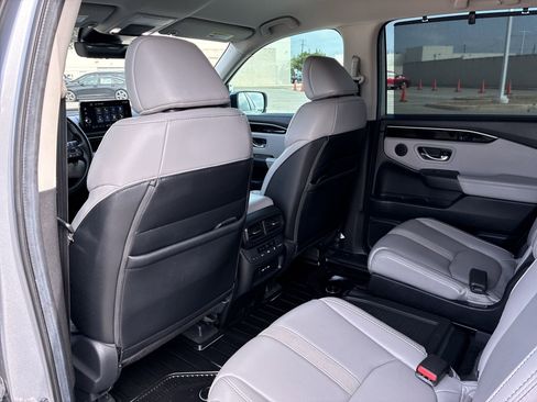 Certified 2024 Honda Pilot EX-L image 19