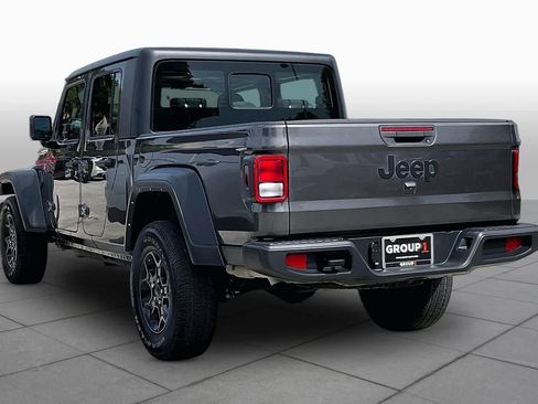 Used 2023 Jeep Gladiator Sport w/ Off Road Group AWD/4WD image 12