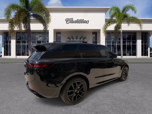 Used 2024 Land Rover Range Rover Sport Dynamic SE AWD/4WD image 14