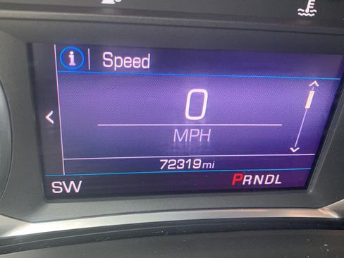 Used 2022 Chevrolet Equinox RS FWD image 8