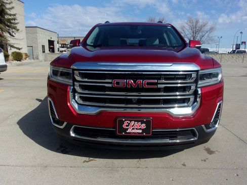 Used 2021 GMC Acadia SLT w/ Technology Package image 3