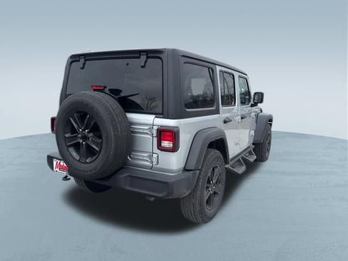Used 2022 Jeep Wrangler Unlimited Sport image 8
