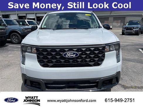 New 2025 Ford Maverick XLT w/ XLT Luxury Package image 8