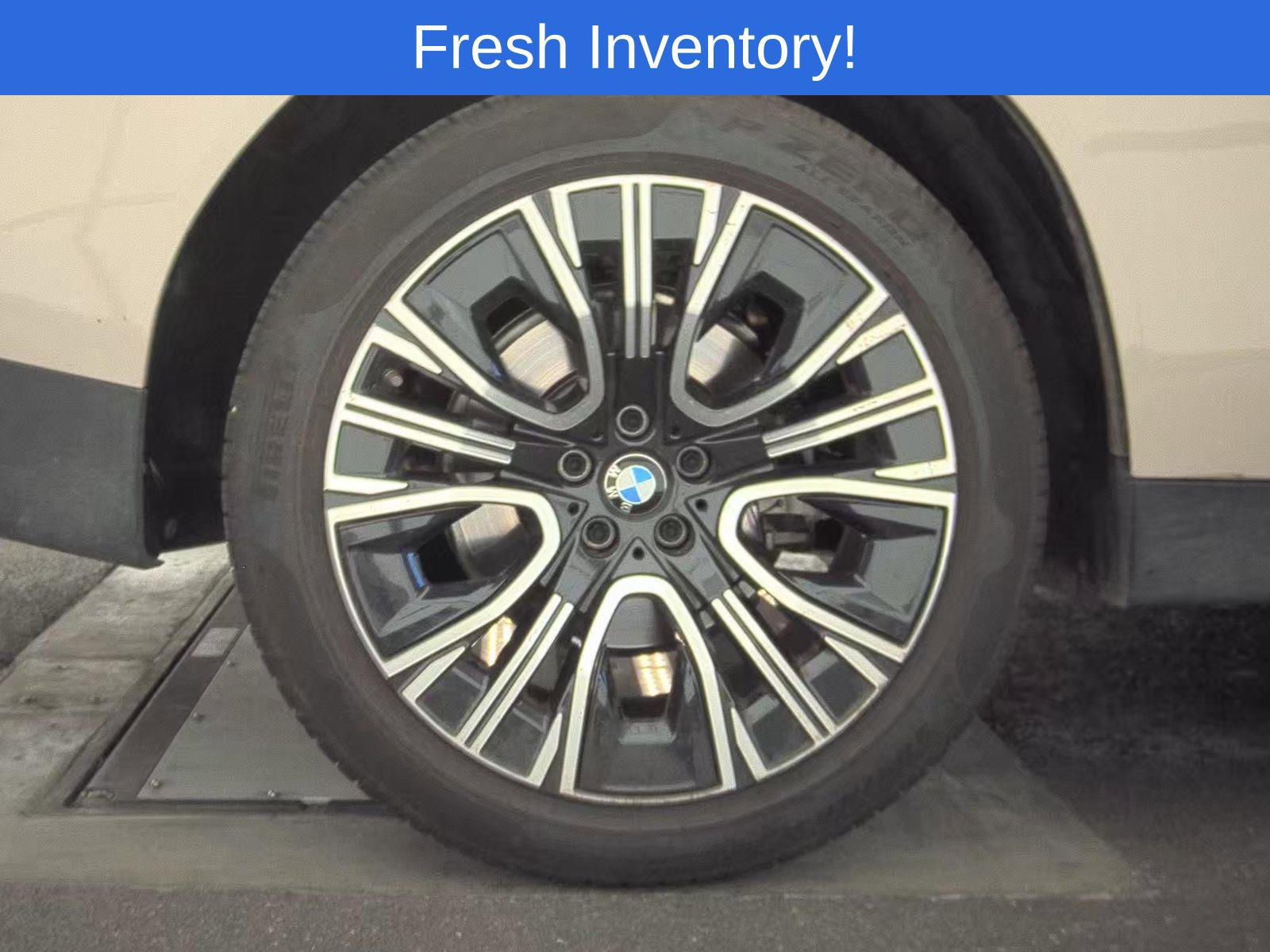 Used 2025 BMW X3 xDrive30i w/ Premium Package AWD/4WD image 11