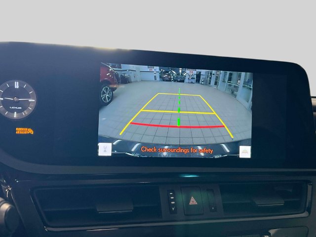 Certified 2024 Lexus ES 300h w/ Premium Package FWD image 34