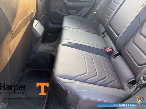 Used 2024 Volkswagen Jetta GLI Autobahn image 11