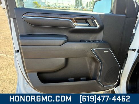 Used 2023 GMC Sierra 1500 Elevation w/ Elevation Premium Package image 16