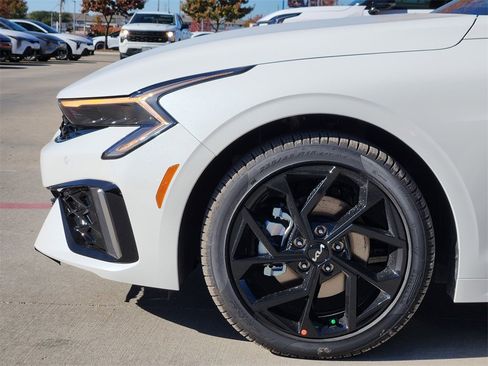 New 2026 Kia K5 GT-Line image 5