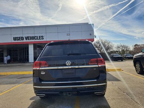 Used 2019 Volkswagen Atlas SEL R-Line image 5