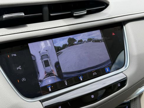 Used 2021 Cadillac XT5 Premium Luxury image 92